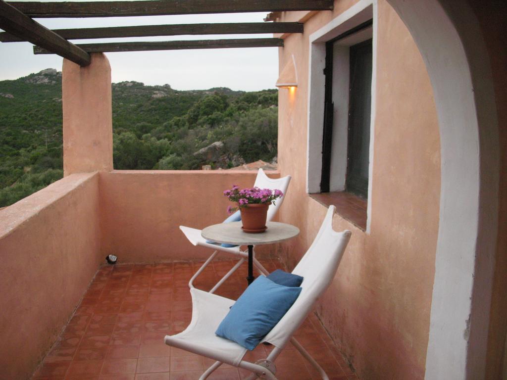 Bilocale Ginestre - Costa Smeralda Abbiadori Exterior foto